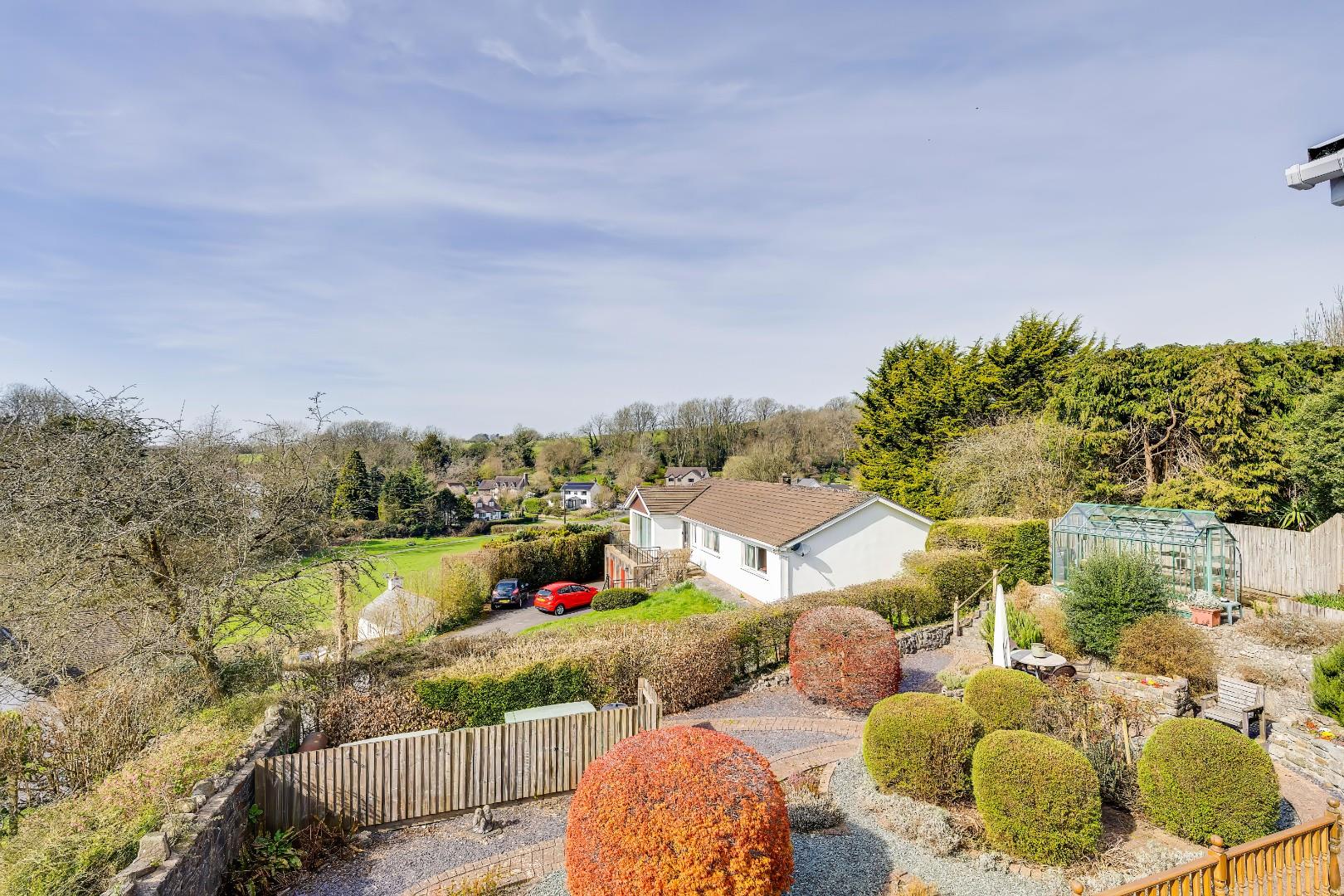 The Rhiw, Graig Penllyn, Nr Cowbridge, Vale of Glamorgan, CF71 7RS